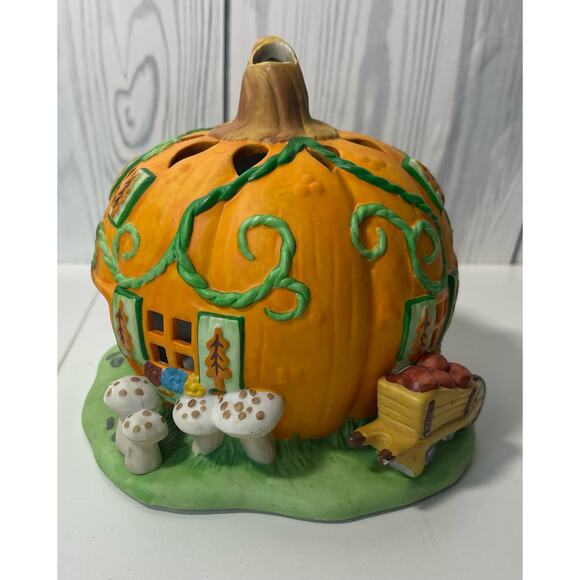 Pumpkin Patch Tealight House - Partylite Halloween Candle Holder - Picture 3 of 7